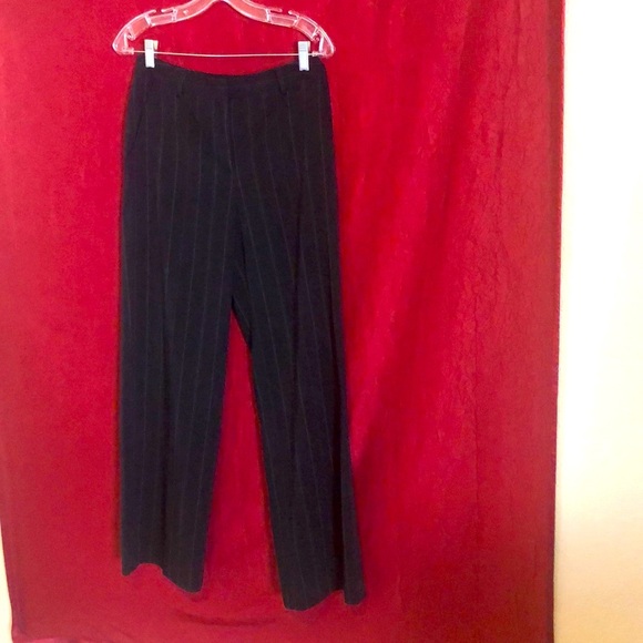 #17 Classic Pin Striped Business Pants 🧷 - Picture 14 of 17